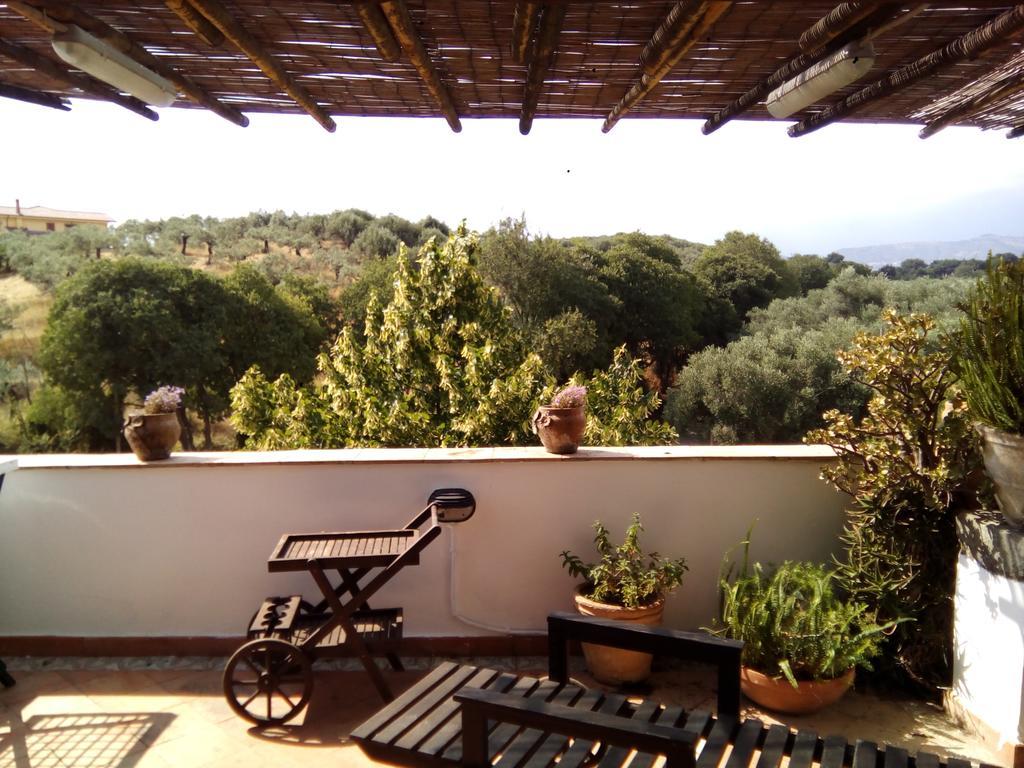 Вилла Masseria Sparano Баттипалья Экстерьер фото