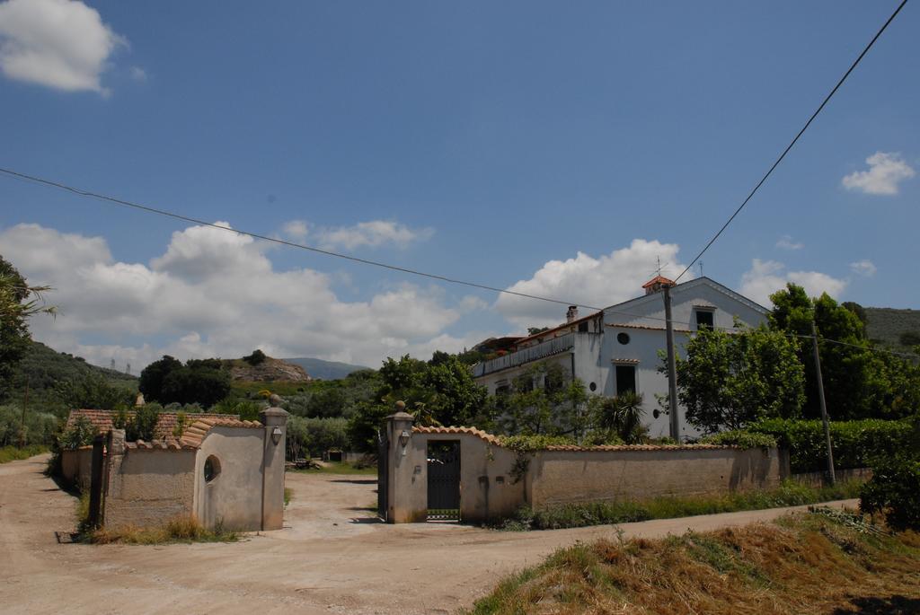 Вилла Masseria Sparano Баттипалья Экстерьер фото